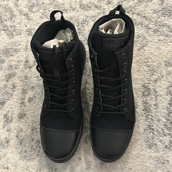 Woobies Men’s Combat Boots - Picture 7 of 15